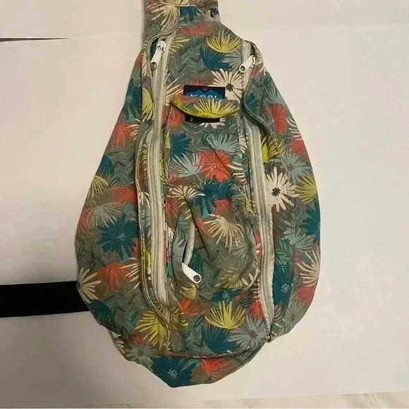 Kavu Backpack - Picture 3 of 7